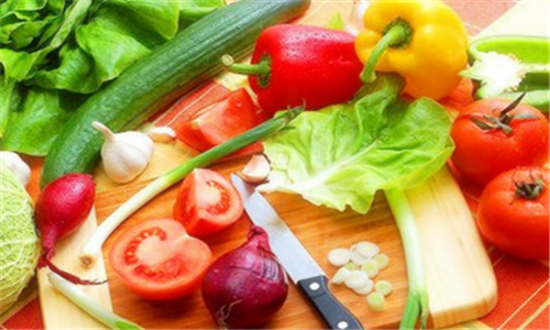 清淡营养饮食更养生 教你如何远离高脂饮食 - 福建省烹饪职业培训学校