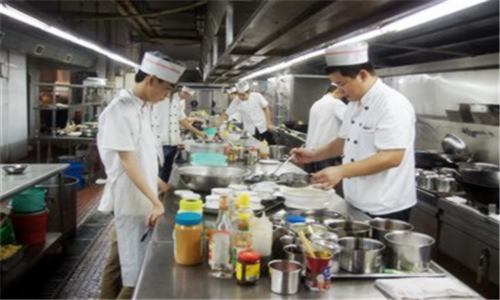 西餐厅菜单_如何增加西餐厅收入