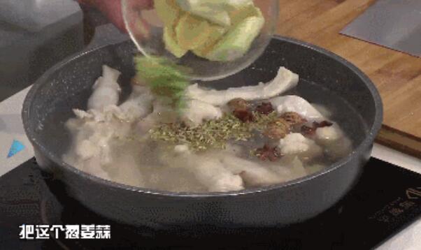ţţ2