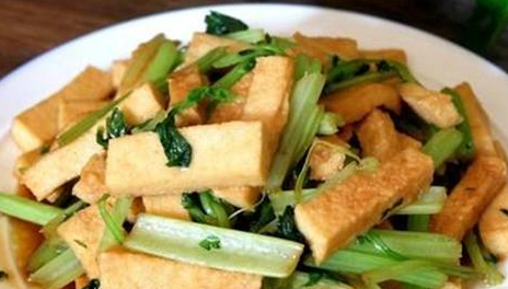 芹菜炒千叶豆腐1