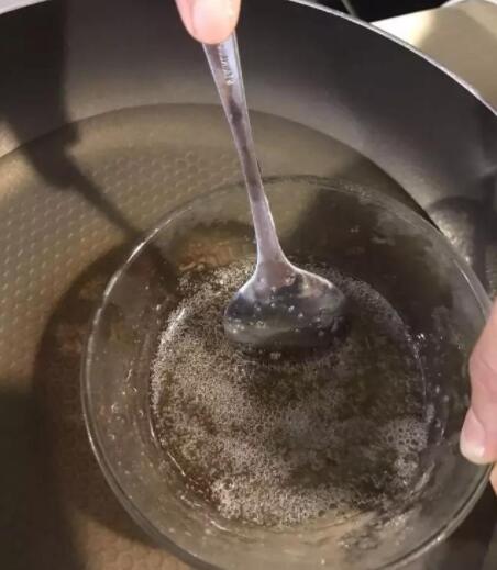 6寸芒果慕斯蛋糕的做法和配方7