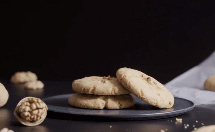 用烤箱烤饼干的制作方法来烘焙传统小吃桃酥