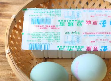 咸蛋黄豆腐2