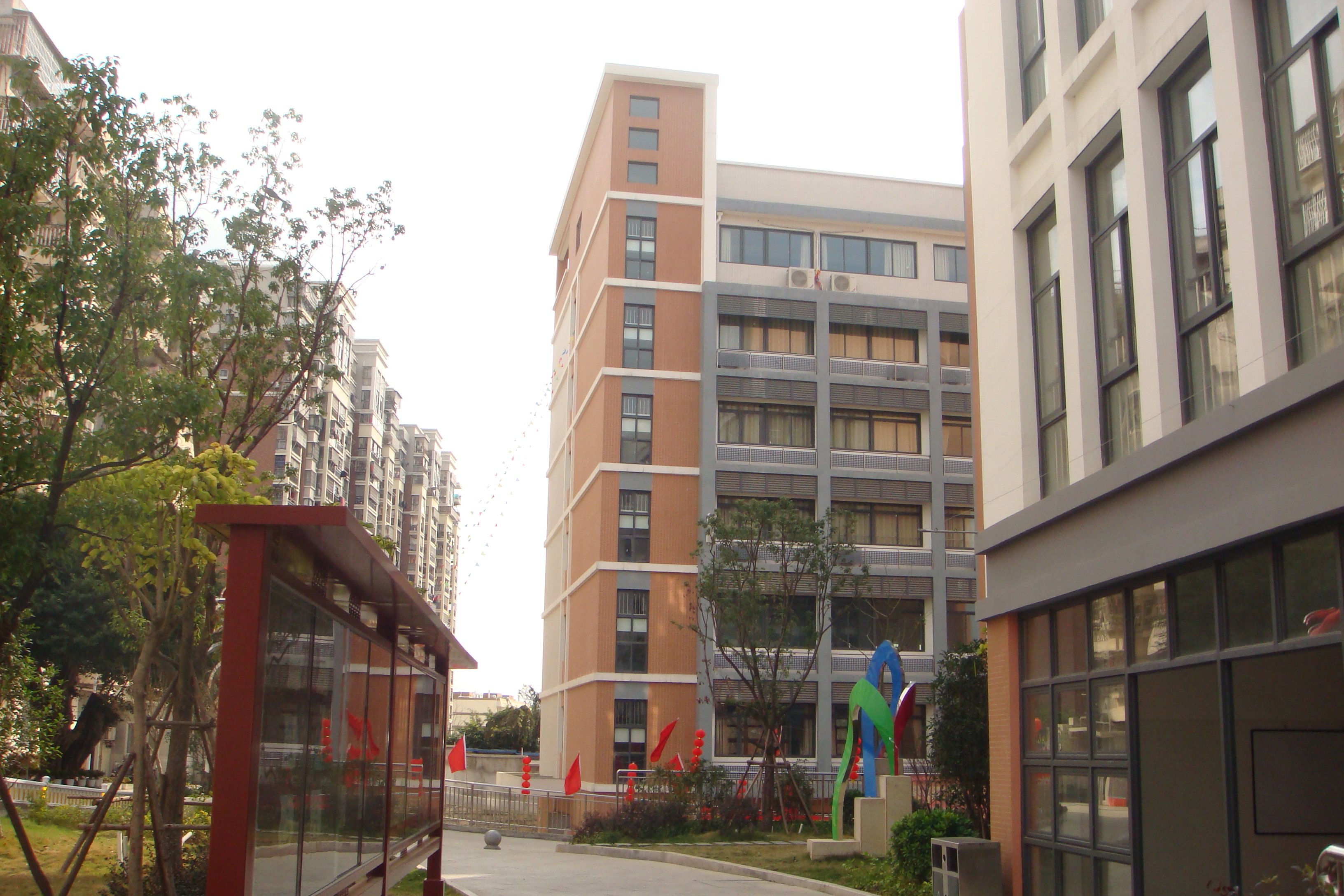 �ٿ��������и߳�ѧУ��ʦ֤��ѵ�ࣺ3����ѵ��10���֤��4��11��