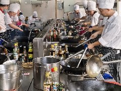 ������ѧ�в͡����͡��ձ����������������и߳�ѧУ����Ѳι���